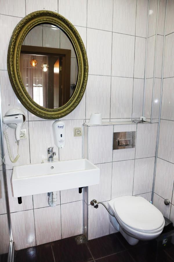 Grand Onur Hotel Istanboel Buitenkant foto